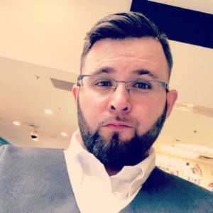 Meet your Posher, Daniel